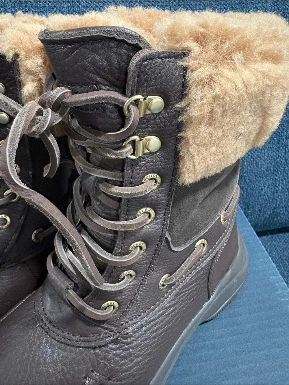 NIB- Women’s Sperry Dakota Mid Winter Boot, Leather, Waterproof, Size 5